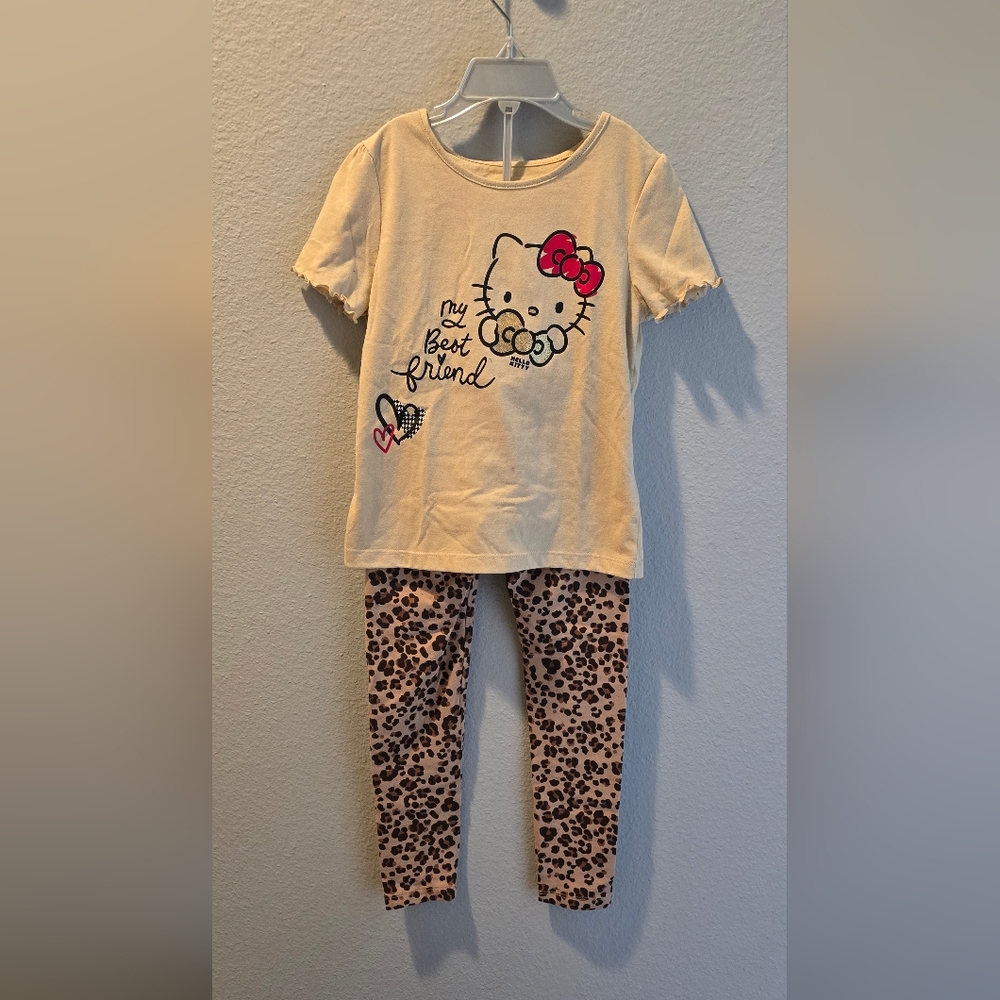 Hello Kitty Graphic Tee and Leopard Leggings Set